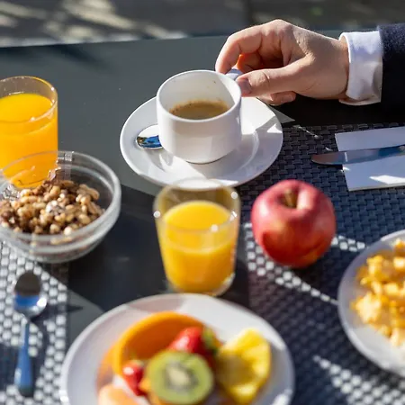 Maison d'hôtes By La Perla 3*