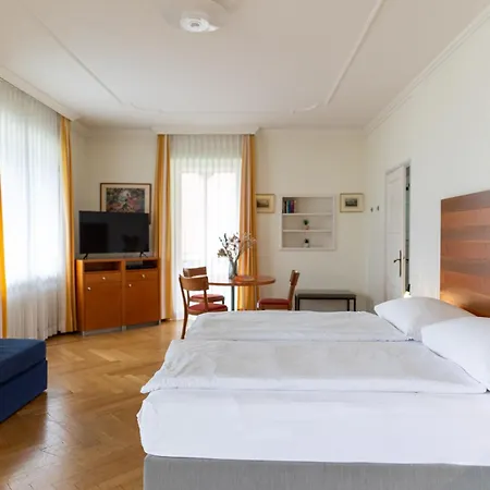 By La Perla Maison d'hôtes Ascona