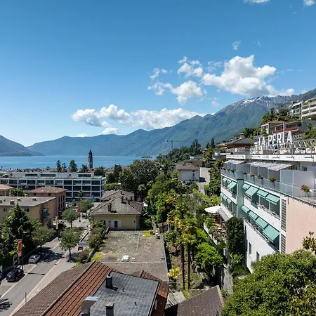 By La Perla 3* Ascona