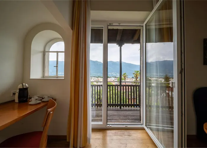 By La Perla Gæstehus Ascona